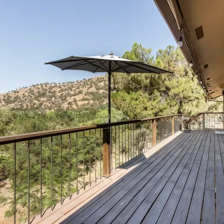 Private Getaway w/ River & Mountain Views