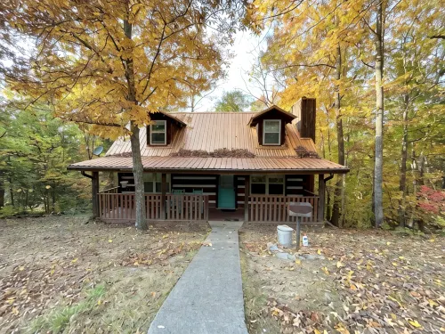 Emerald Woods 2 bedroom 2 bath Sleeping 6 in the Heart of Pigeon Forge - Chalets