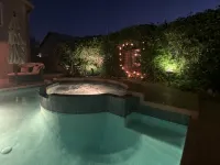 Sunset Disco: Large Pool/Spa @ Lush Family Retreat - Villas