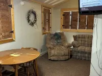 Small Space with a BIG View!!! Hotels in Spink County