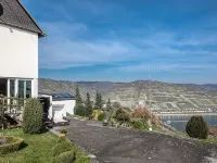 Fantastic view of the Rhine, high altitude of the Rhine above Bacharach, up to 6 people 바하라흐 호텔