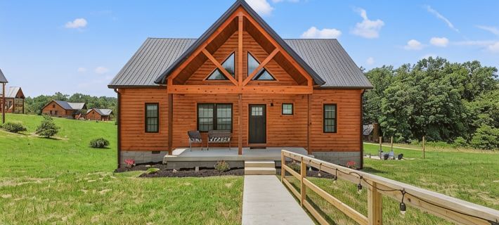 ATV Trailer Parking/NEW/5 min to Natural Bridge Hotels in Wolfe County