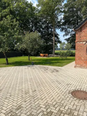 Gemütliche Landhaus-ferienwohnung mit Direktem Wasserzugang in Groß Leppin