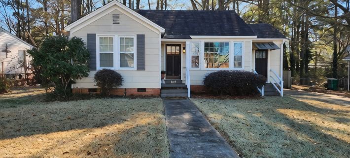 The Callaway Cottage- HOME AWAY FROM HOME! Ξενοδοχεία στην πόλη Lee County