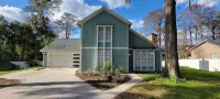 The Kayakers Retreat, Waterfront,King Bed w/Waterviews, Kayaks & bikes Included