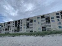 Ocean view oasis