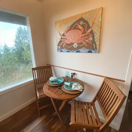 Cozy hidden gem tucked away where the mountains meet the sea.