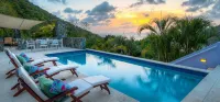 An exquisite home that offers stylish and comfortable accommodation -  Casas de vacaciones