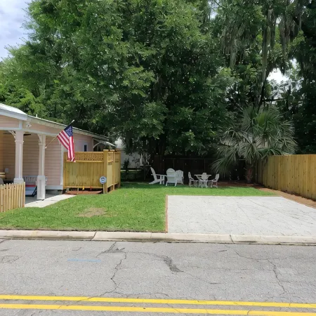 YOUR SOCIAL DISTANCING SANCTUARY IN HISTORIC BEAUFORT