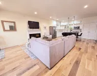Updated 2 Bedroom Condo! - Pools