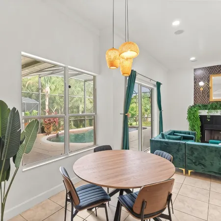 Casa Esmeralda w/ Kg Bd - Heated Pool - Lanai Bonfire