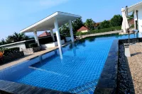 Destination 39 Pool Villa Hotels in Ao Por