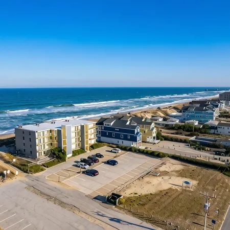 First Floor, Directly on the Ocean & Well Stocked Condo! Listen to Waves Crash!