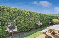 Oceanfront Luxury Retreat/Newly Remodeled/Steps to Sand & Surf - Villas
