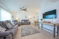 New, clean and spacious house in Central Naples, close to beach, Pet friendly! - 2 estrellas
