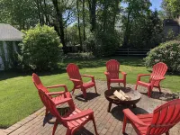 Classic Mystic Retreat Walking Distance to Downtown - 3-Star