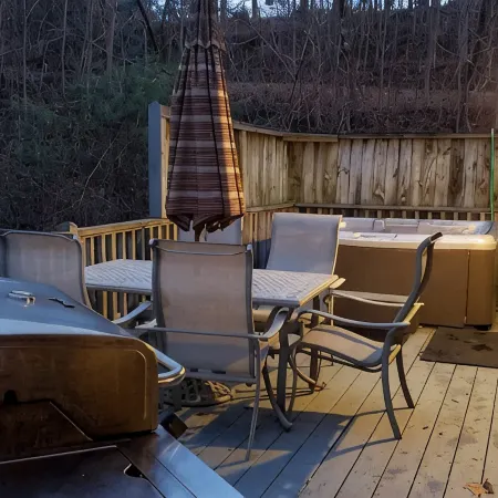 Cozy 2-bedroom cabin near Downtown Helen