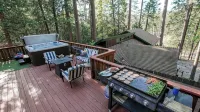 Lake, Hot Tub, Baby & Toddler Friendly, Walk to Town - Wifi