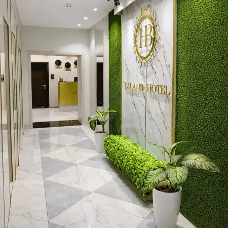 Hotel Aram Baland Hotel 13th floor
