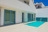 Perle Marine Suite Apartments - Family