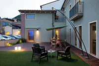 Hotel Aqua Crua - Pensions