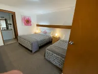 Orana Motor Inn - 4-Star