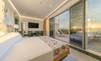 Hotel Ribera de Triana - Reopening!