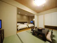 Tokyo Yugawara Onsen Manyo No Yu - Mountain view
