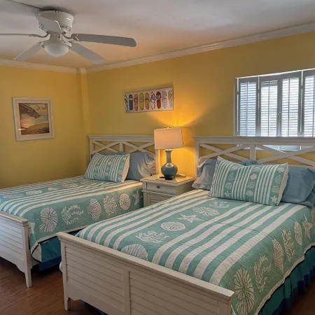 Crescent Arms Luxurious Beach Condo on Siesta Key 605 South with Gulf View
