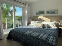 Private Oceanfront: Heated Pool, Paddleboards & Kayaks - 180 degree ocean views - Parvekkeita