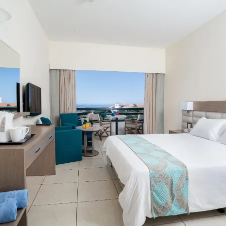 Avanti Hotel