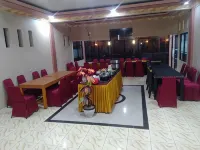 Hollymoon Sekar Ayu Hotel Bojong otelleri