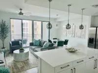 Cozy 1-bedroom apartment in pleasant Sarasota with WiFi, AC, fitness room - Apartments