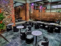 Poshtel Bilbao - Premium Hostel