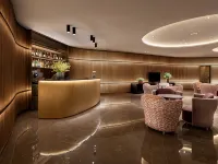 Eurostars Aliados Отели рядом с достопримечательностью «Церковь кармелитов»