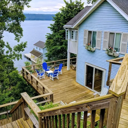 120 Feet of Private Beachfront