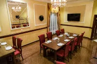 Hotel Kasimov - 주차장