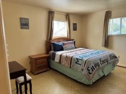 Lakeside Dune Getaway-direct dune access and the lake is just two blocks away!