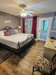 Golf Fans Welcome! Private Cabin Near Asheville's PGA Event - Chalets