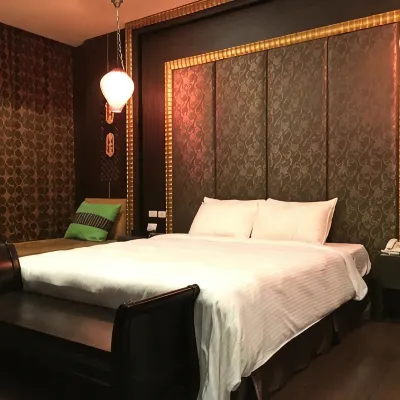 Her Home Spa Motel Douliu Hotels near Taiwan Temple Museum