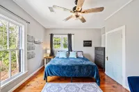 Historic 6 Bedroom Luxury Home Walking Distance to Downtown Jasper! - ブティック