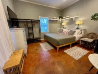 1-bedroom apartment in Mills River, NC-Close to hiking, breweries, dog friendly - Homestays