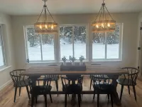 Private, luxury, 4-bedroom home minutes from downtown Bigfork - 3성급