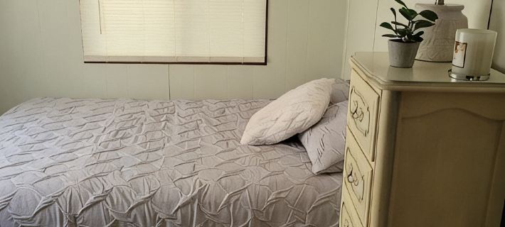Attention Hunters, Trail Riders, Snowmobilers, Ice Fishermen. the Betty Awaits! Hotels in Roscommon County