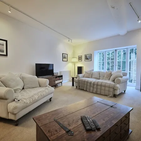 Ramsgate - Coastal Cottage Escape - Pet Friendly with Parking