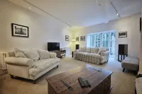 Ramsgate - Coastal Cottage Escape - Pet Friendly with Parking