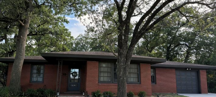 Walking Distance to Campus 3/2, newly renovated and professionally decorated! ブライアンのホテル