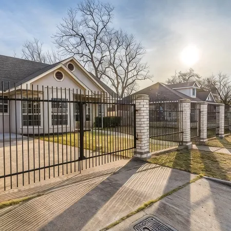 The Cozy Shack near Magnolia and Baylor University