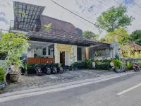 Dyou Villa Hotels near Sampalan Harbor