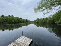 Dogs Welcome! Lake House. Close to Dells! - Wifi